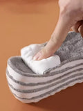 Self-Heating Thermal Insoles