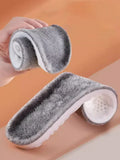Self-Heating Thermal Insoles