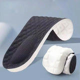 Self-Heating Thermal Insoles